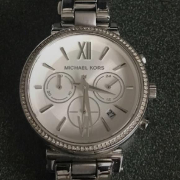 Michael Kors Sofie Analog Display Quartz Silver-tone Women’s Watch MK6575 - Picture 1 of 16